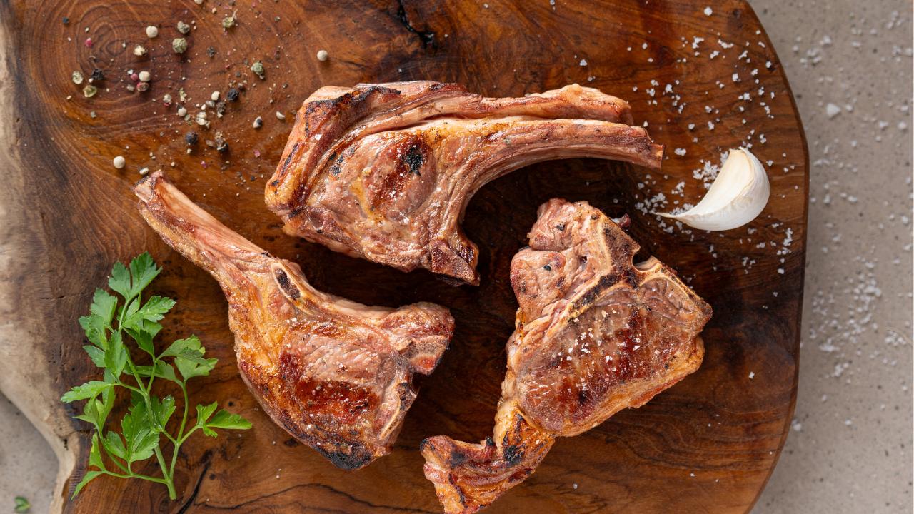 Trio de côtes d'agneau Courtepaille
